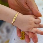 pulsera de oro para bebe