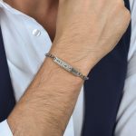 pulsera grabada hombre