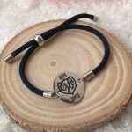 pulsera grabada hombre